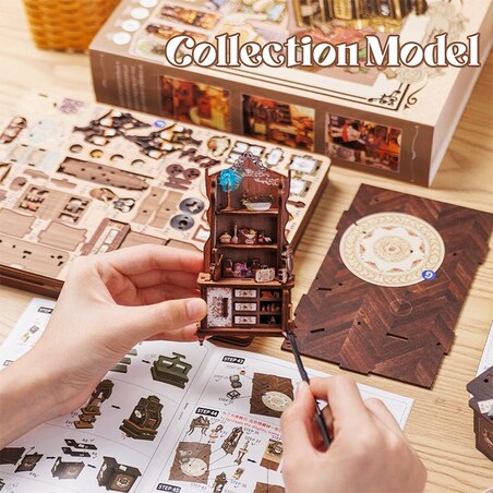 Miniaturowy domek Book Nook - Sklep z antykami - CuteBee