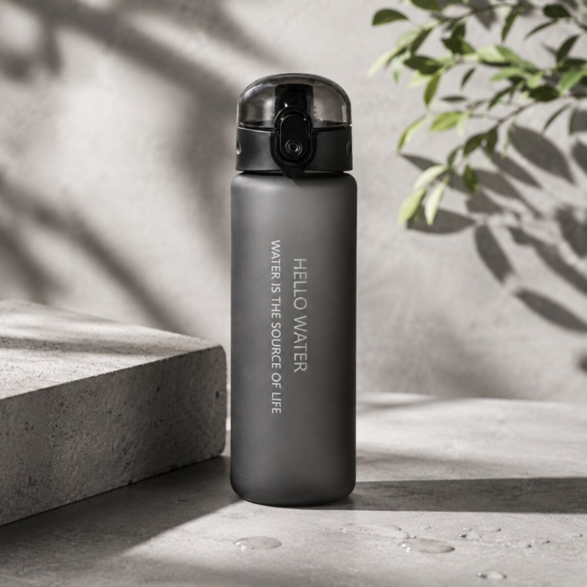 Butelka na wodę, sportowy bidon HELLO WATER 600ML czarny BD69