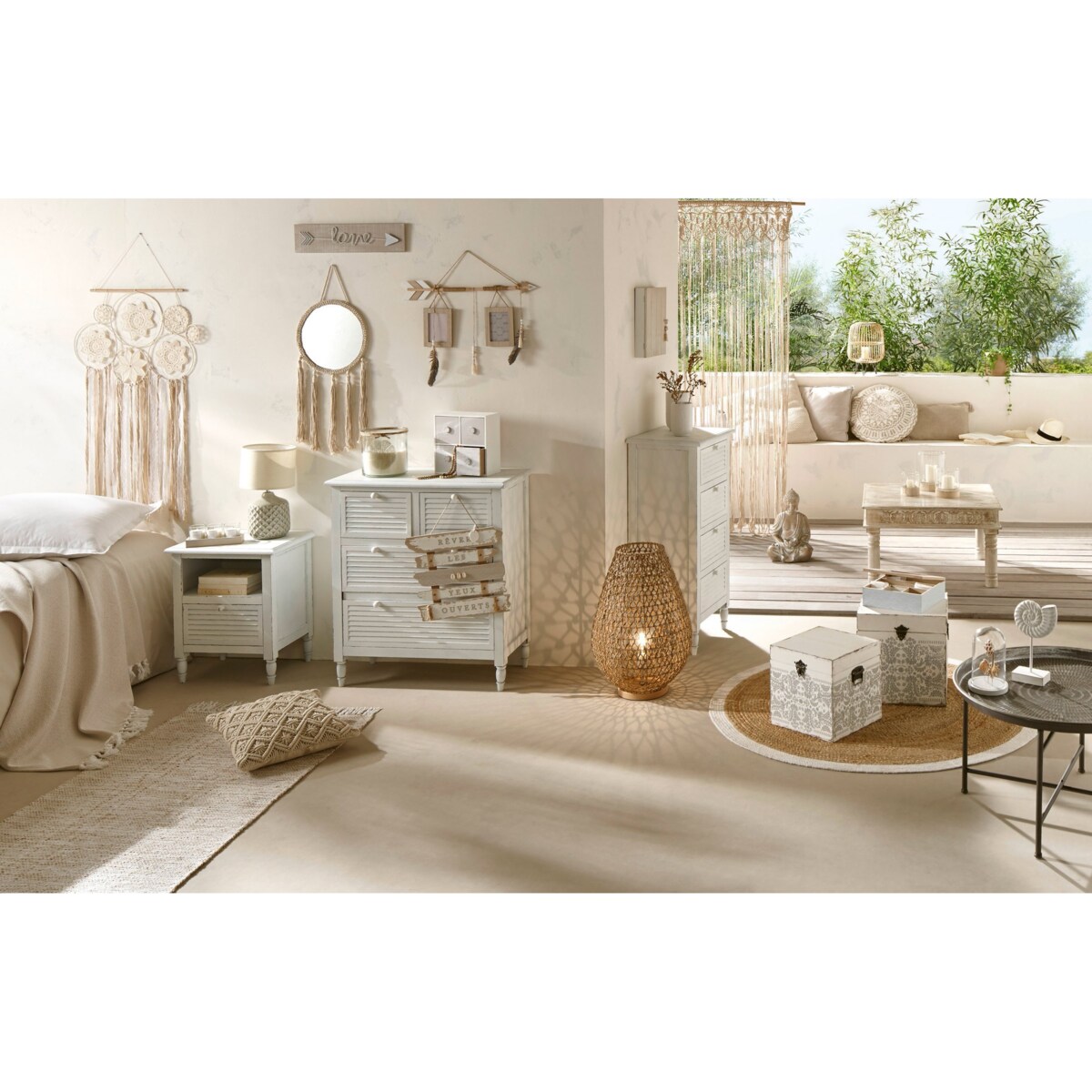 Komplet świeczników ze szkła Ete z drewnianymi podstawkami, 3 sztuki