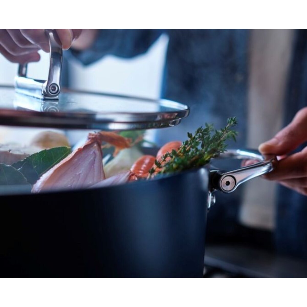 Wysoki garnek (25 cm) + pokrywka Space Joseph Joseph