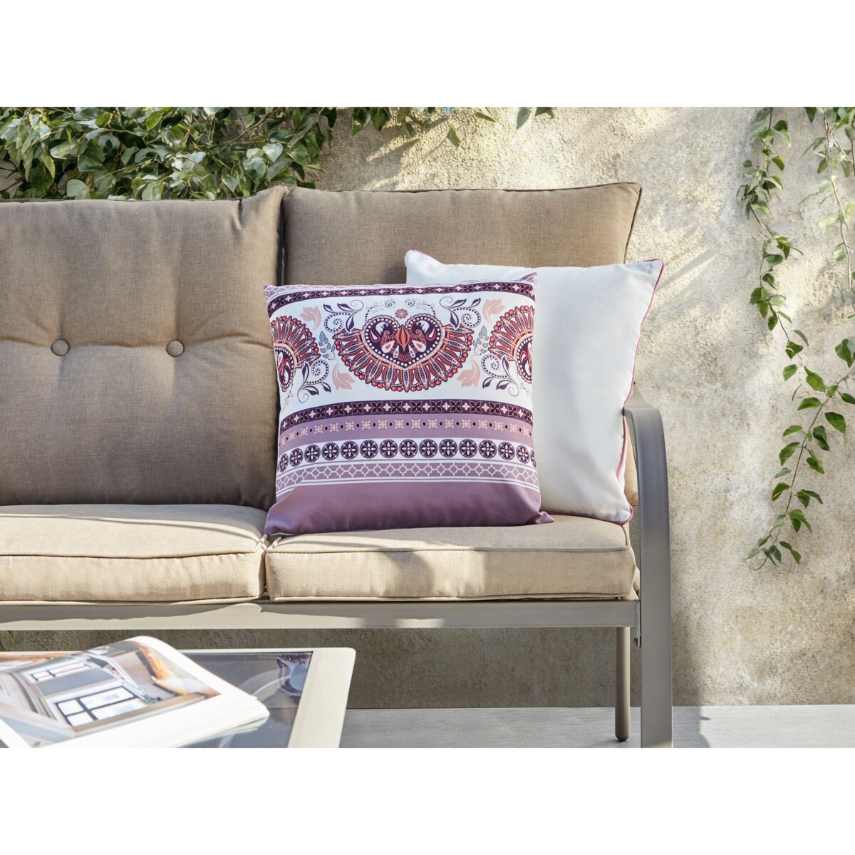 Zestaw 2 poduszek ogrodowych TVISTA Wzór orientalny 45 x 45 cm Purpurowy