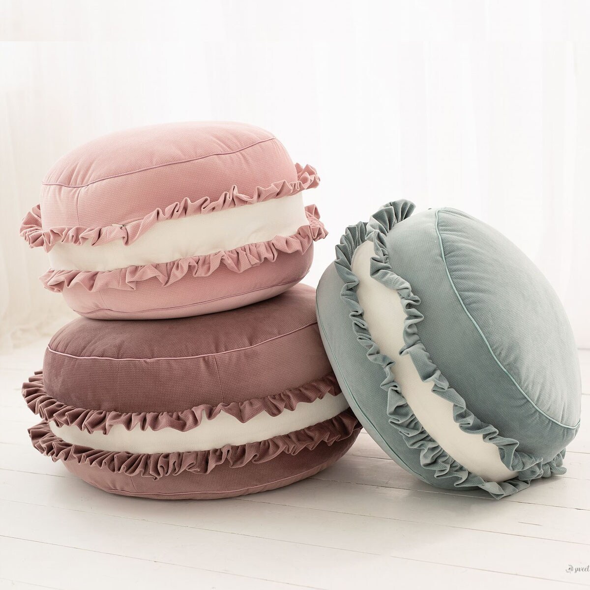 Pufa Macaron Dusty pink, poduszka w kształcie ciastka