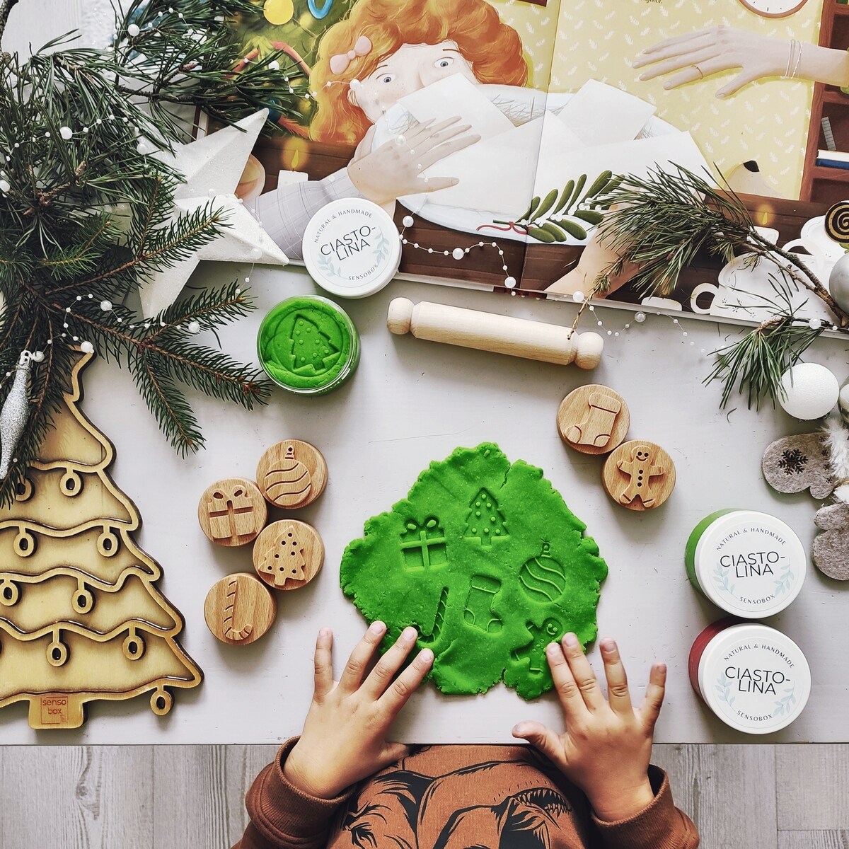 Drewniane stemple Boże Narodzenie