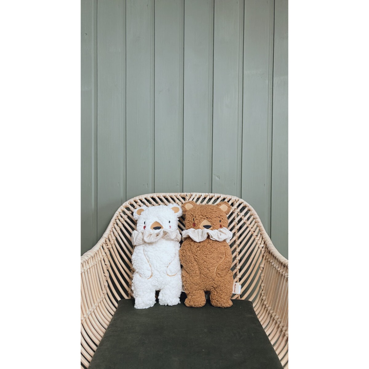 Przytulanka misiek z frotką ecru