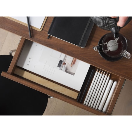 Biurko z szufladami 120 x 70 cm ciemne drewno SHESLAY