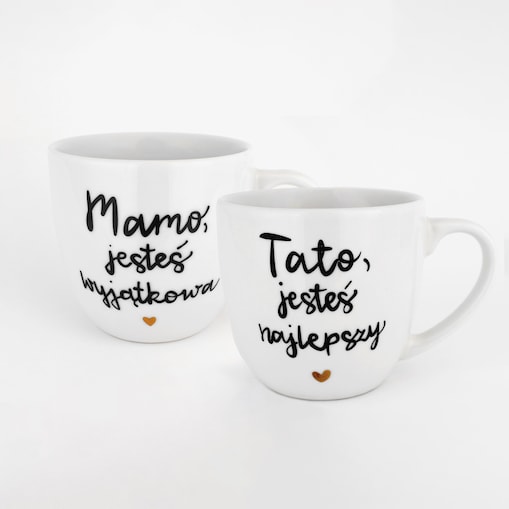 Zestaw 2 białych kubków porcelanowych 300 ml - motyw złotego serca z napisami Mamo jesteś wyjątkowa i Tato jesteś najlepszy dla rodziców na Dzień Matki i Ojca