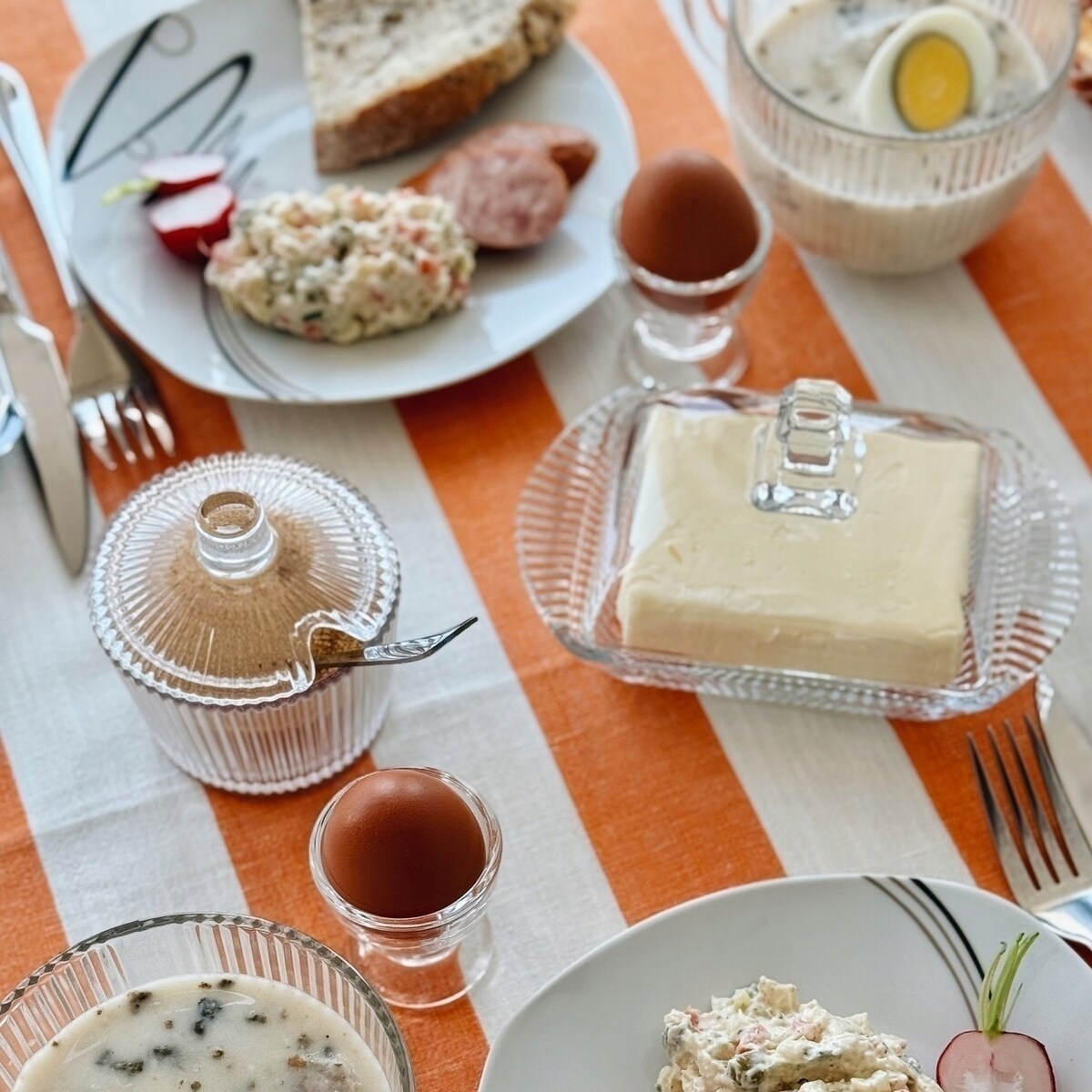 SZKLANA przezroczysta W PRĄŻKI CUKIERNICA cukierniczka 200 ml na cukier