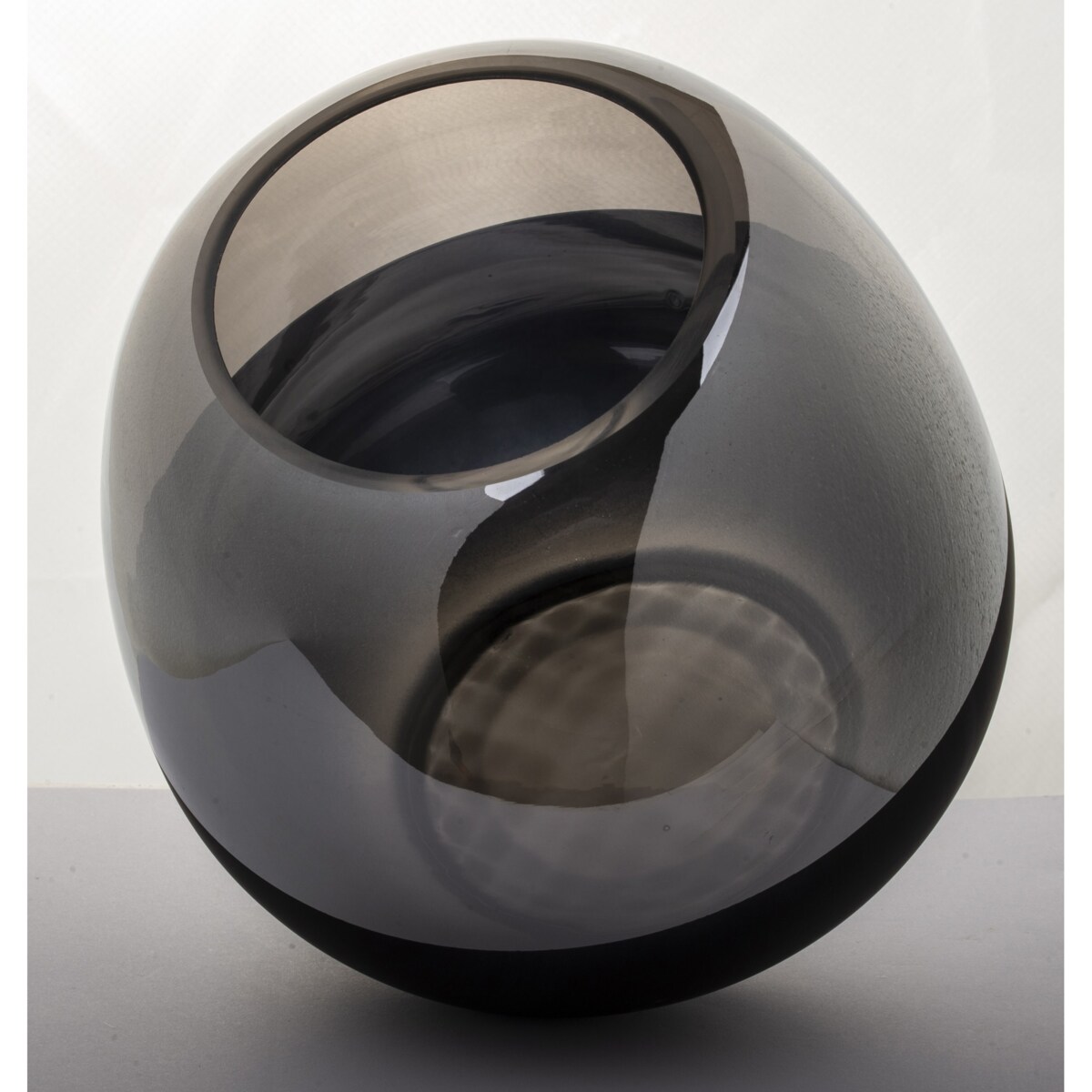 Wazon szklany czarno-srebrny 23x20 cm PALLAS