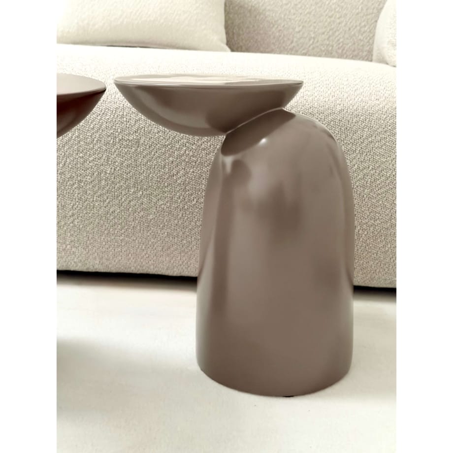 STOLIK ORLANDO BEŻOWY – DESIGNERSKI STOLIK BOCZNY DO SALONU