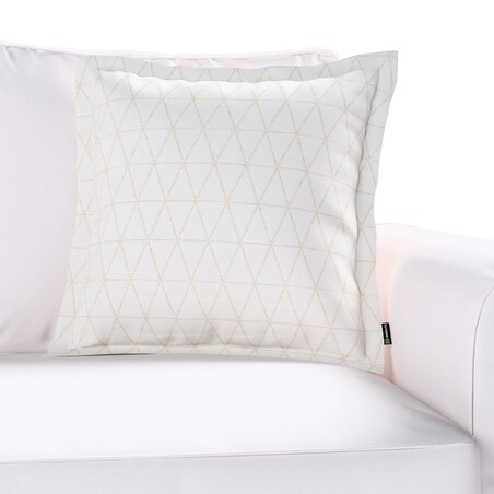 Poszewka Mona na poduszkę 45x45 beżowe trójkąty na kremowo-białym tle