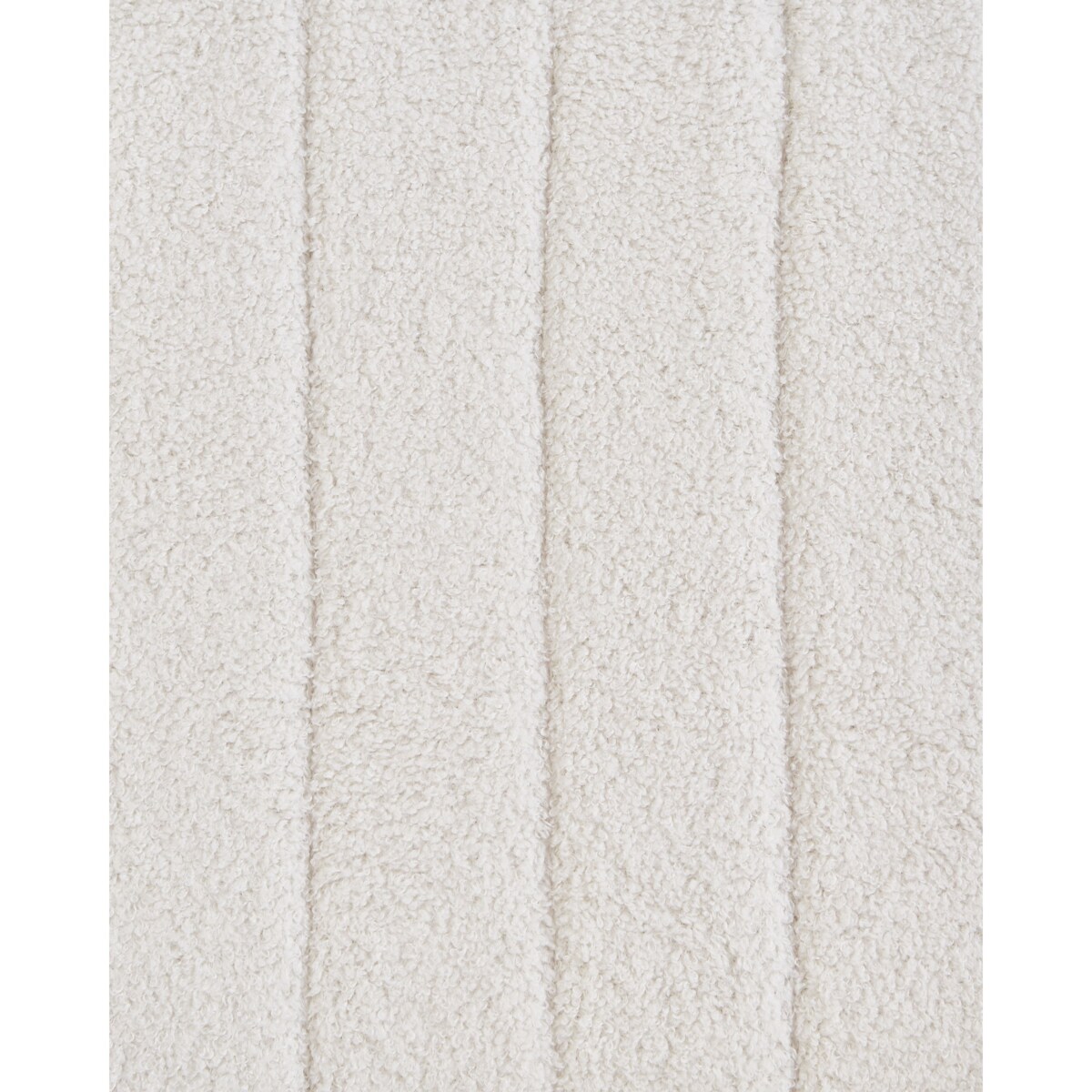 Fotel bujany LEKNES Boucle Złamana biel