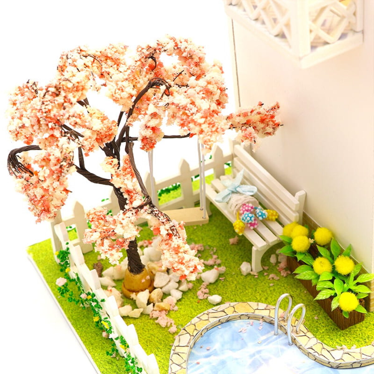 Miniaturowy domek - Między nami dziewczynami