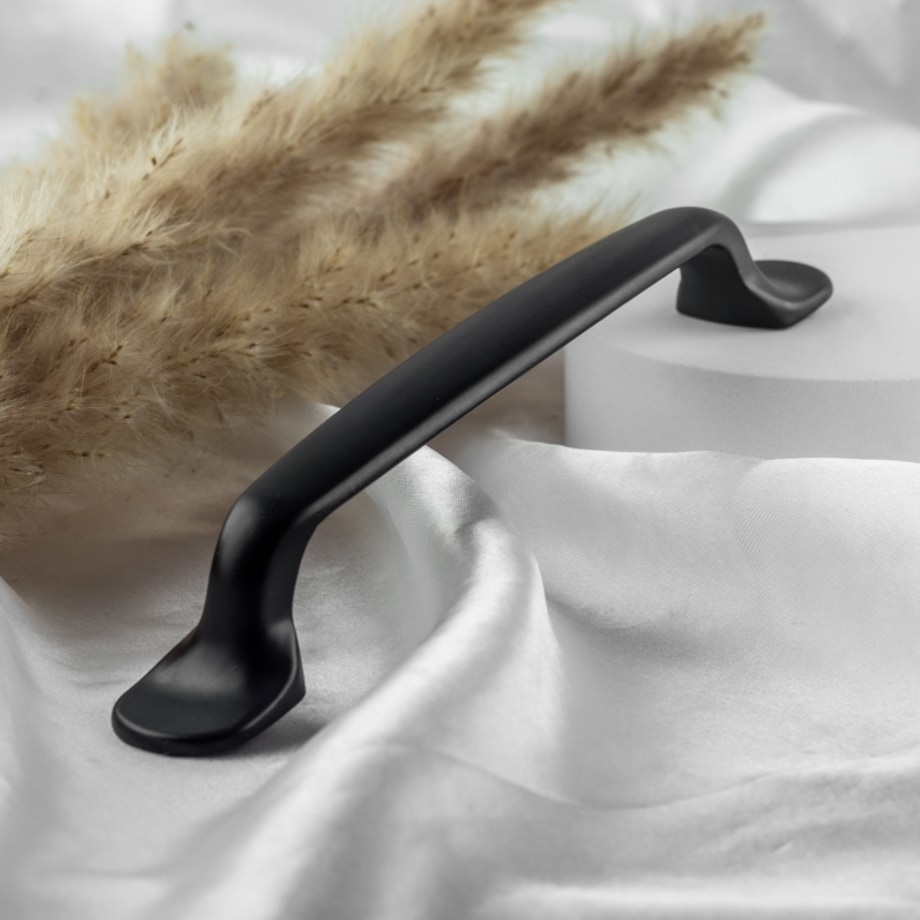 10x Uchwyt meblowy elegancki czarny 128 mm zestaw do mebli 10 szt