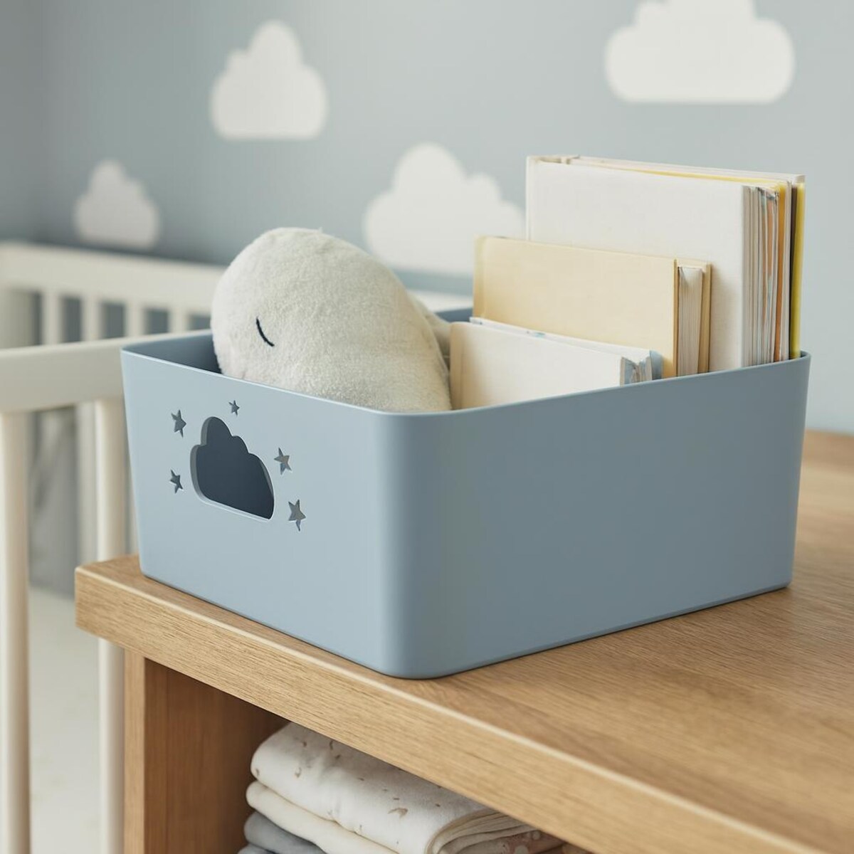 Koszyk do przechowywania NEBULA z uchwytami w kształcie chmurki i gwiazdki, wys. 11 cm