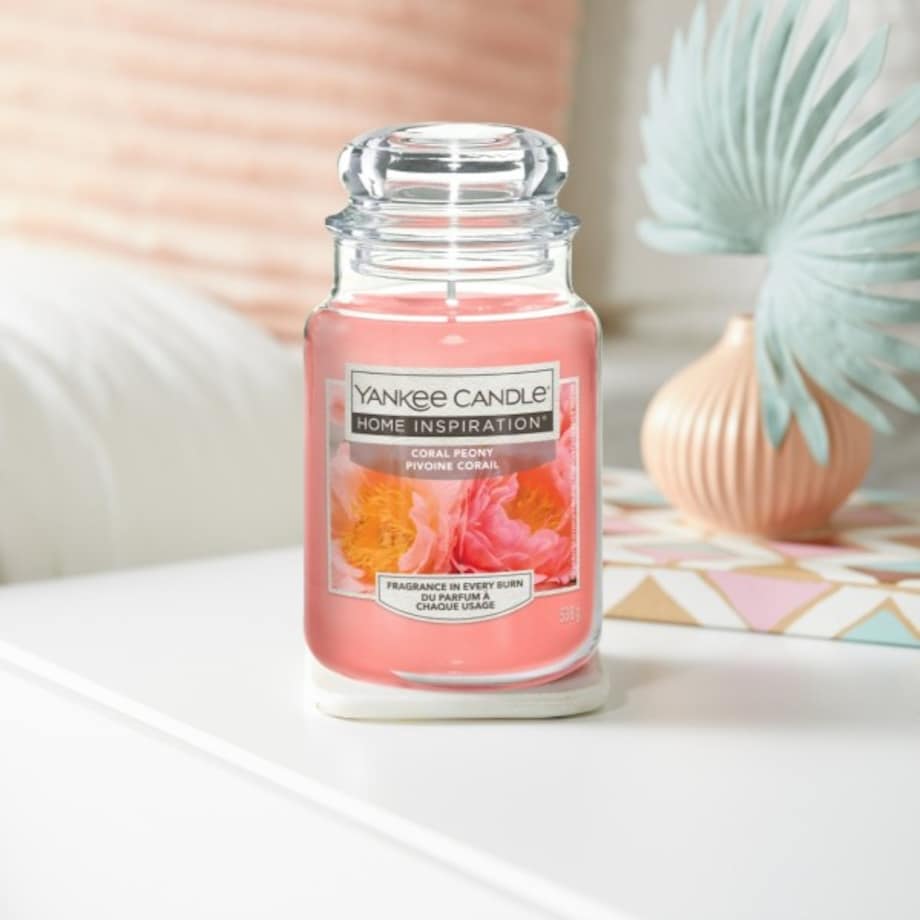 Home Inspiration świeca duża CORAL PEONY