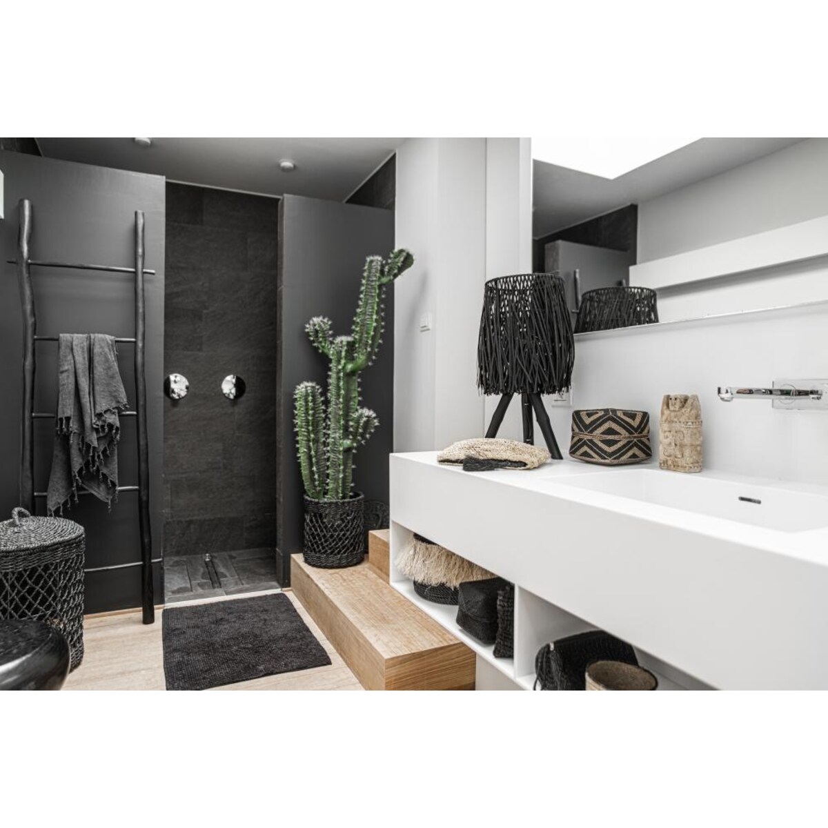 Kosz na bieliznę - Czarny - S