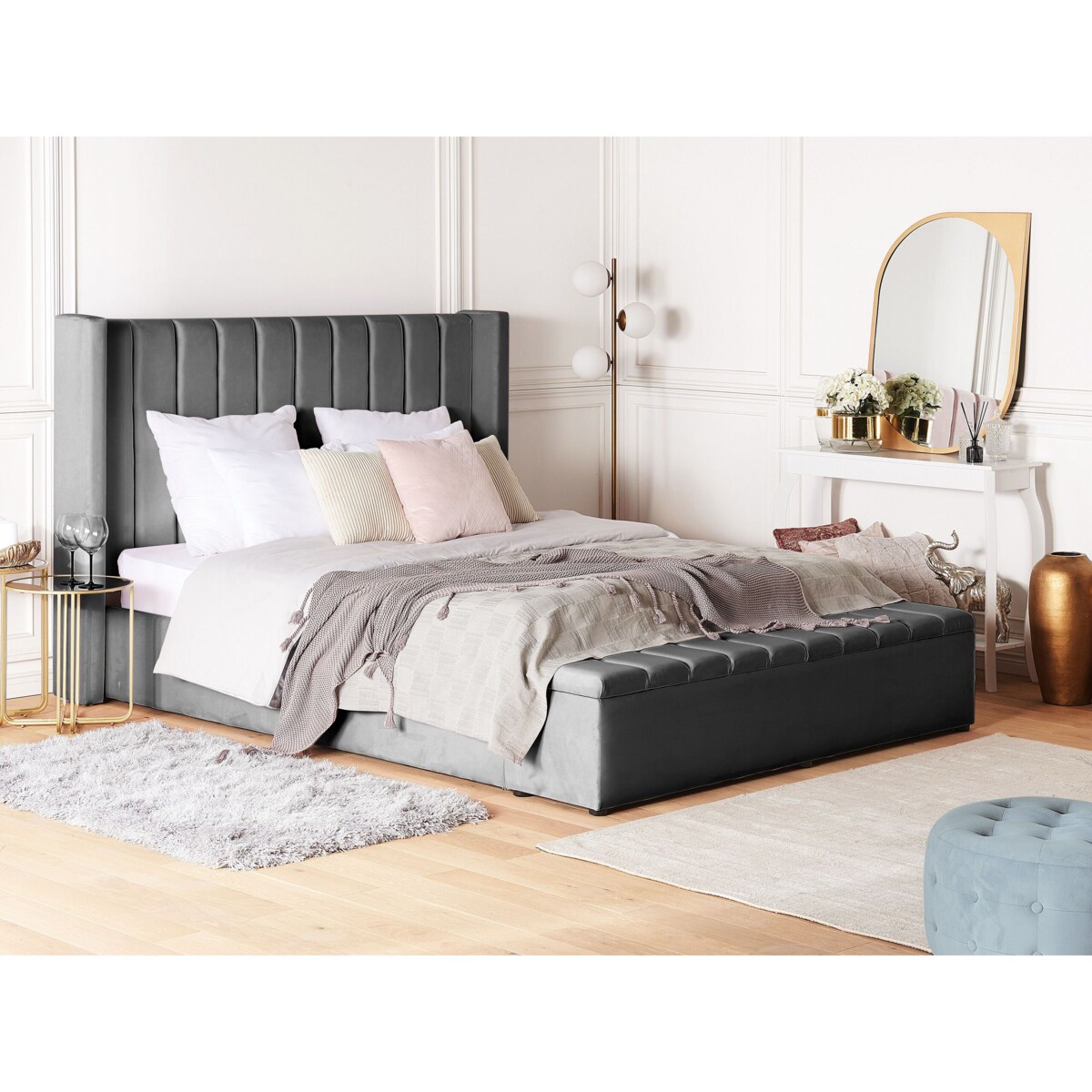 Łóżko welurowe z ławką 180 x 200 cm szare NOYERS