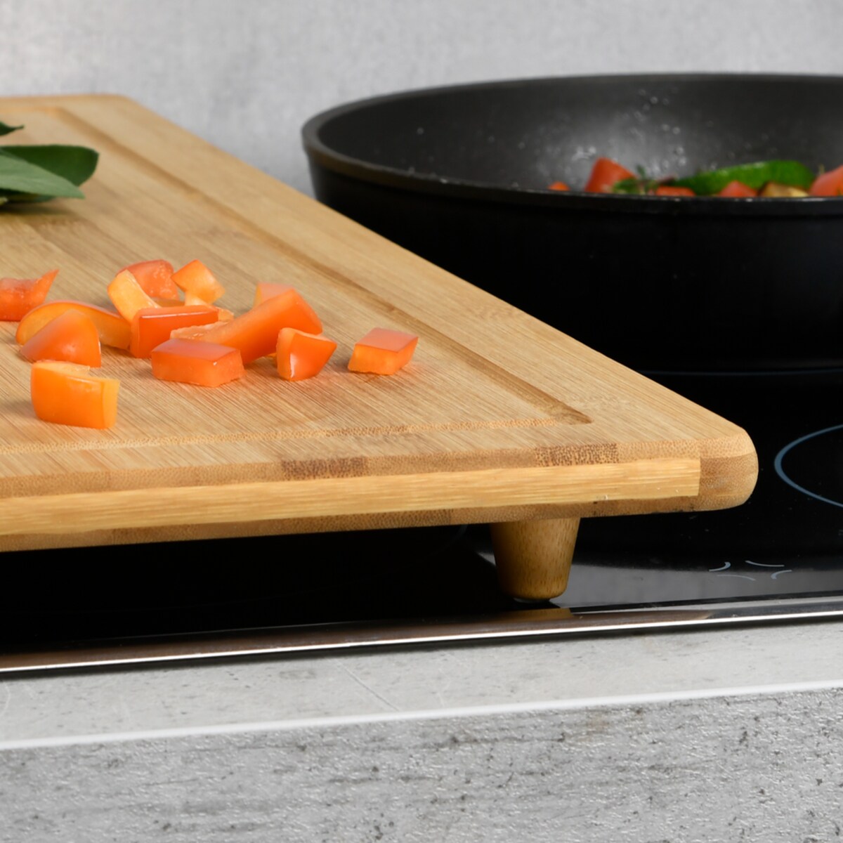 Płyta ochronna na kuchenkę z bambusa, 56 x 50 cm