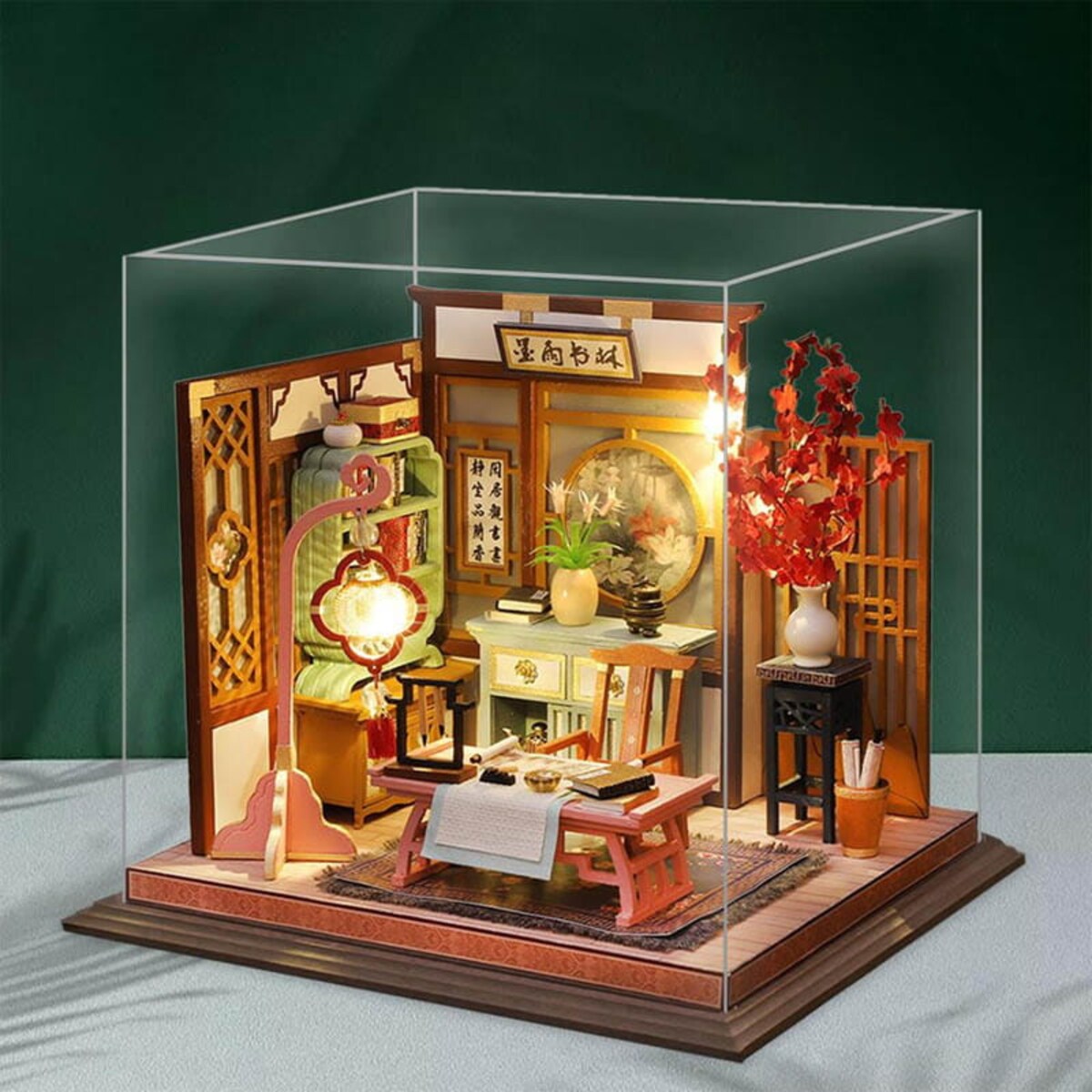 Miniaturowy domek - Mistyczna kaligrafia