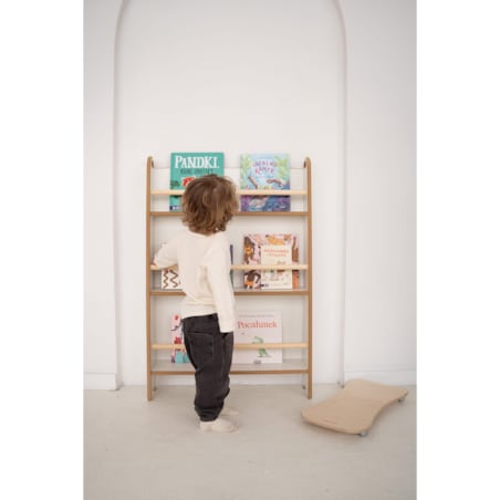 SLIM - wąska biblioteczka do ściany