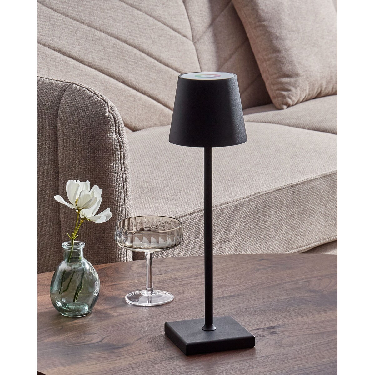 Bezprzewodowa lampa stołowa metalowa czarna VALIRA