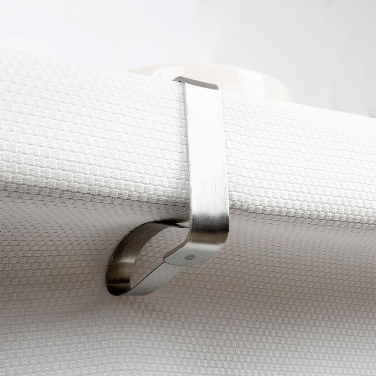 Klipsy uchwyty klamry stalowe do obrusu stołu 4 sztuki