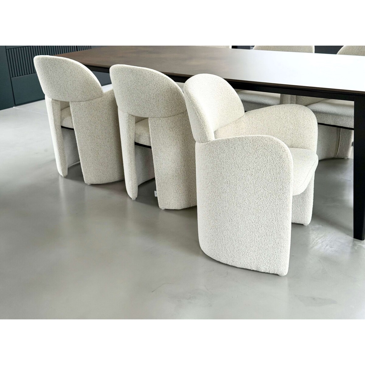 FOTEL BELAGIO BEŻOWY NOWOCZESNY DESIGN I WYGODA