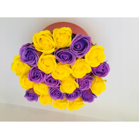 DUŻY BOX KWIATY MYDLANE PACHNĄCE NA dzień mamy upominek urodziny WIOSENNE