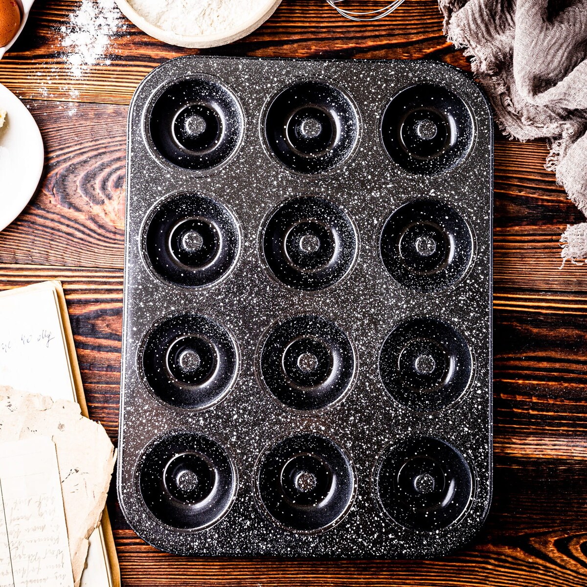 Forma do pieczenia 12 muffinów babeczek z powłoką nieprzywieralną KLAUSBERG