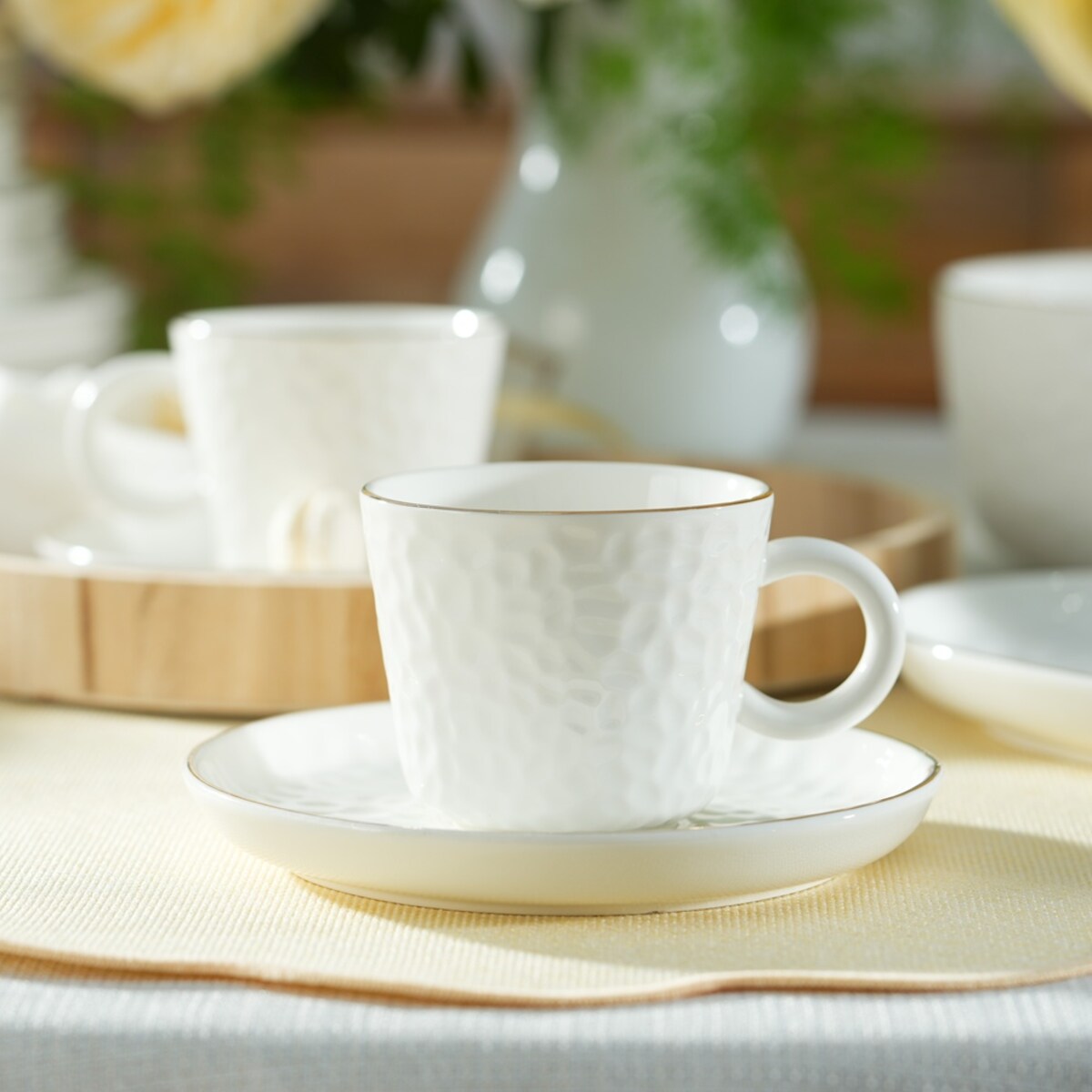 VILLA ITALIA Filiżanka do herbaty porcelanowa 200 ml ze spodkiem PAULA