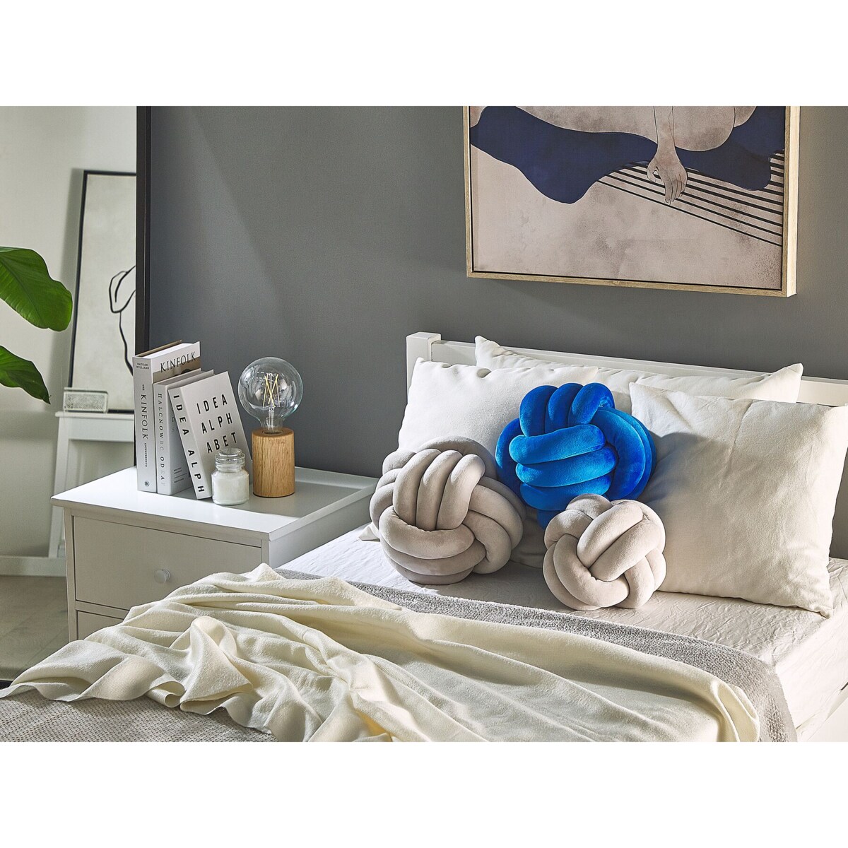 Welurowa poduszka dekoracyjna supeł 30 x 30 cm jasnoszara MALNI