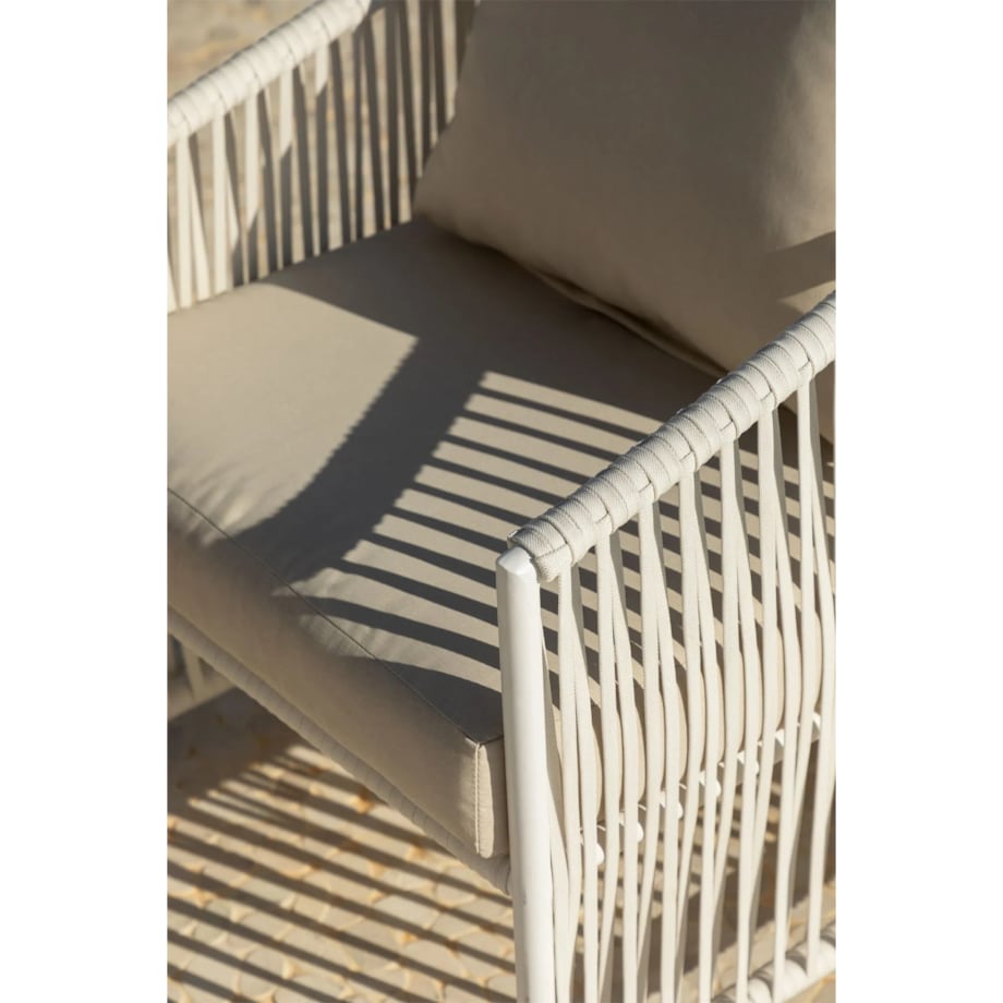 Zestaw ogrodowy: dwuosobowa sofa, 2 fotele i stolik kawowy kremowy Sophie