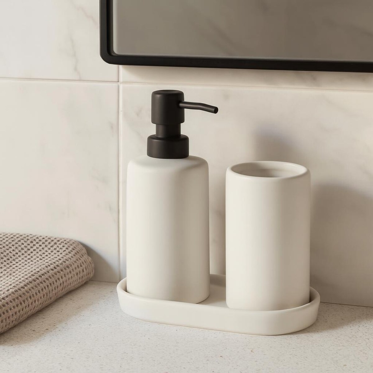Zestaw łazienkowy PLY, ceramiczny dozownik, kubek i taca