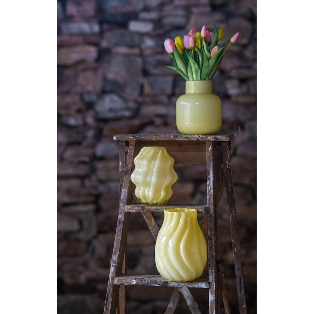 WAZON SZKLANY 20cm OKRĄGŁY ŻÓŁTY NA KWIATY BUKIET DO SALONU DOMU BOHO RETRO