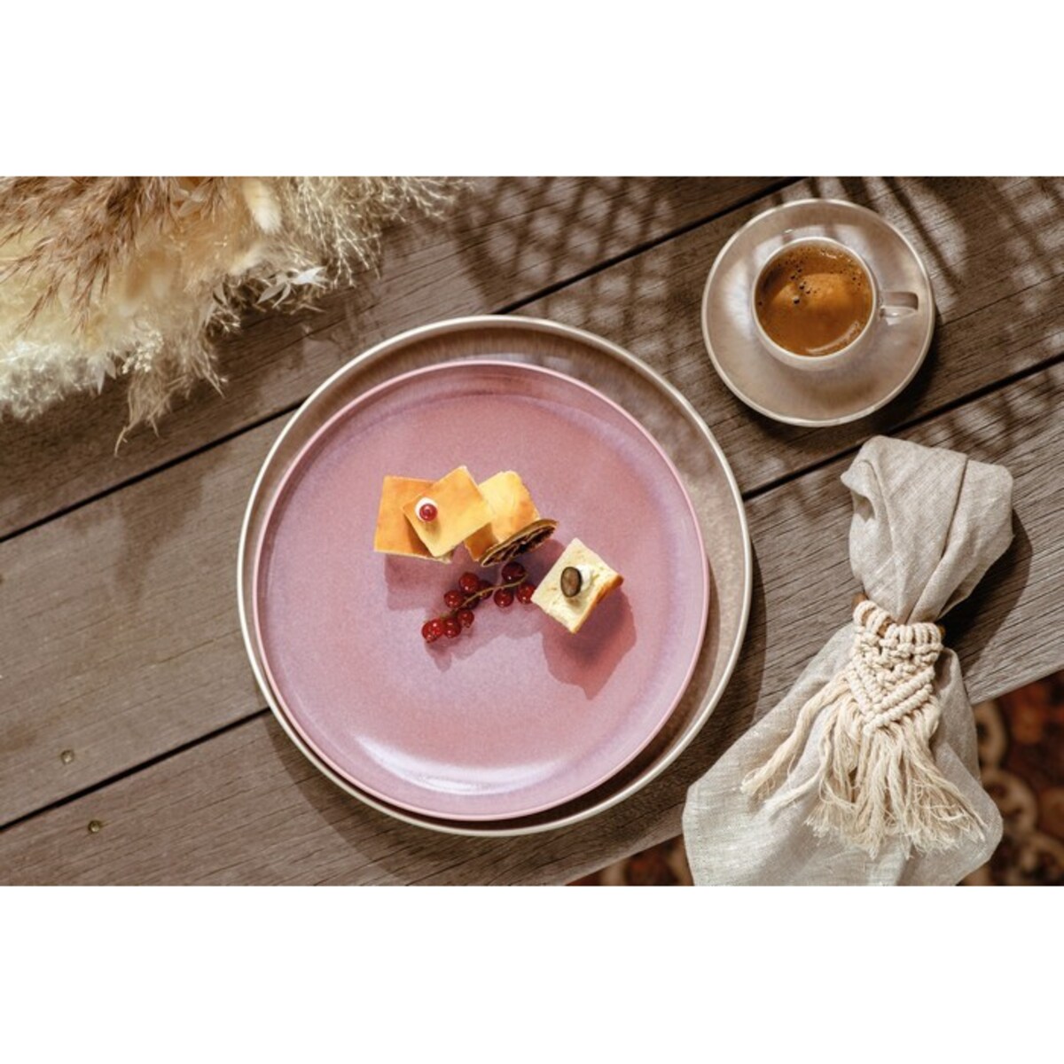 Talerz sałatkowy Perlemor Coral, 24 cm, Villeroy & Boch