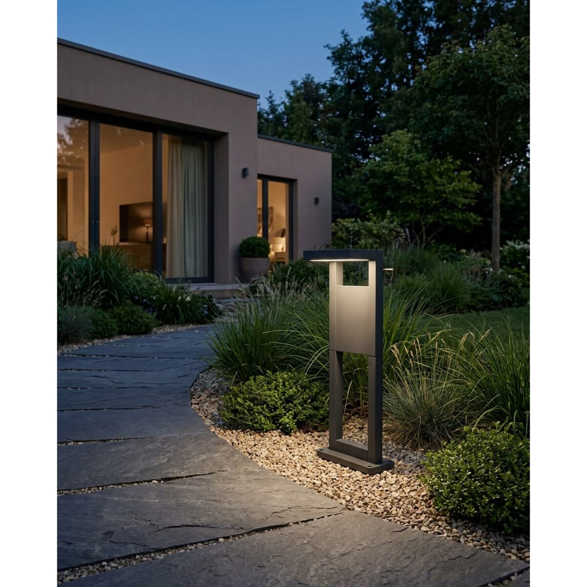 Lampa ogrodowa stojąca K-8251 z serii BERGAMO GREY