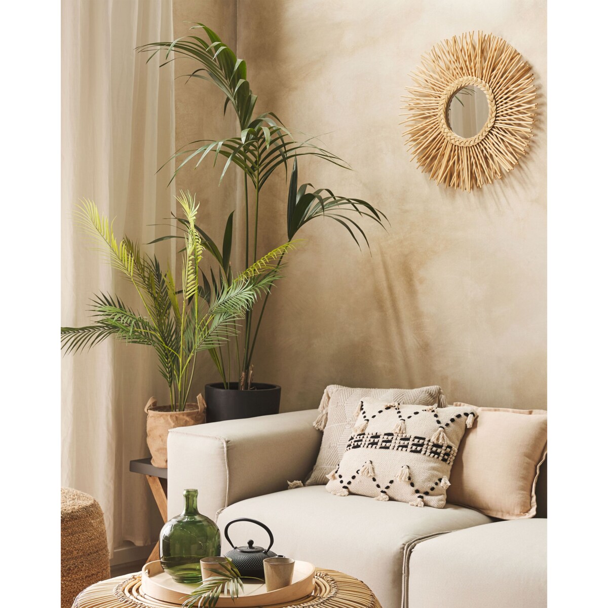 Rattanowe okrągłe lustro ścienne słońce ⌀ 60 cm naturalne KALASIN