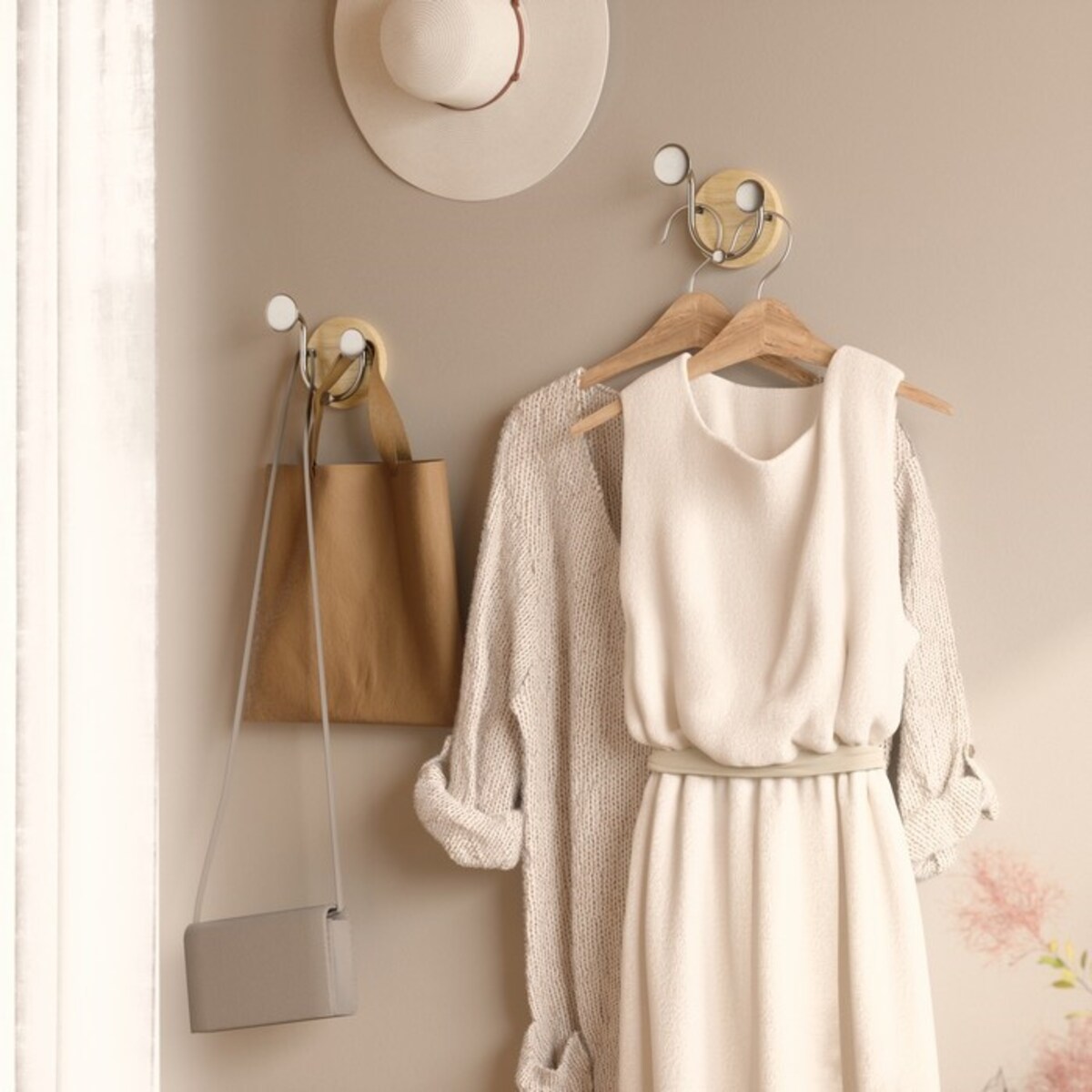 Wieszak na ubrania z 3 haczykami Melody, 12 x 8 x 13 cm, Umbra