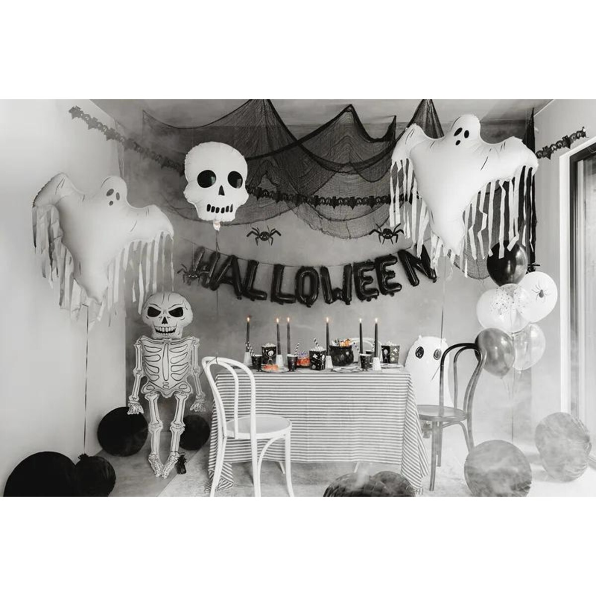 Balon foliowy Czaszka, 36x41 cm, mix