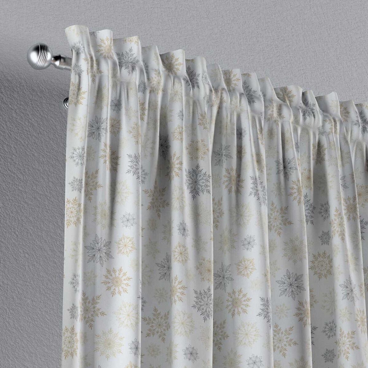 Zasłona na kanale z grzywką 1 szt. 130x245 złote, srebrne gwiazdy na białym tle