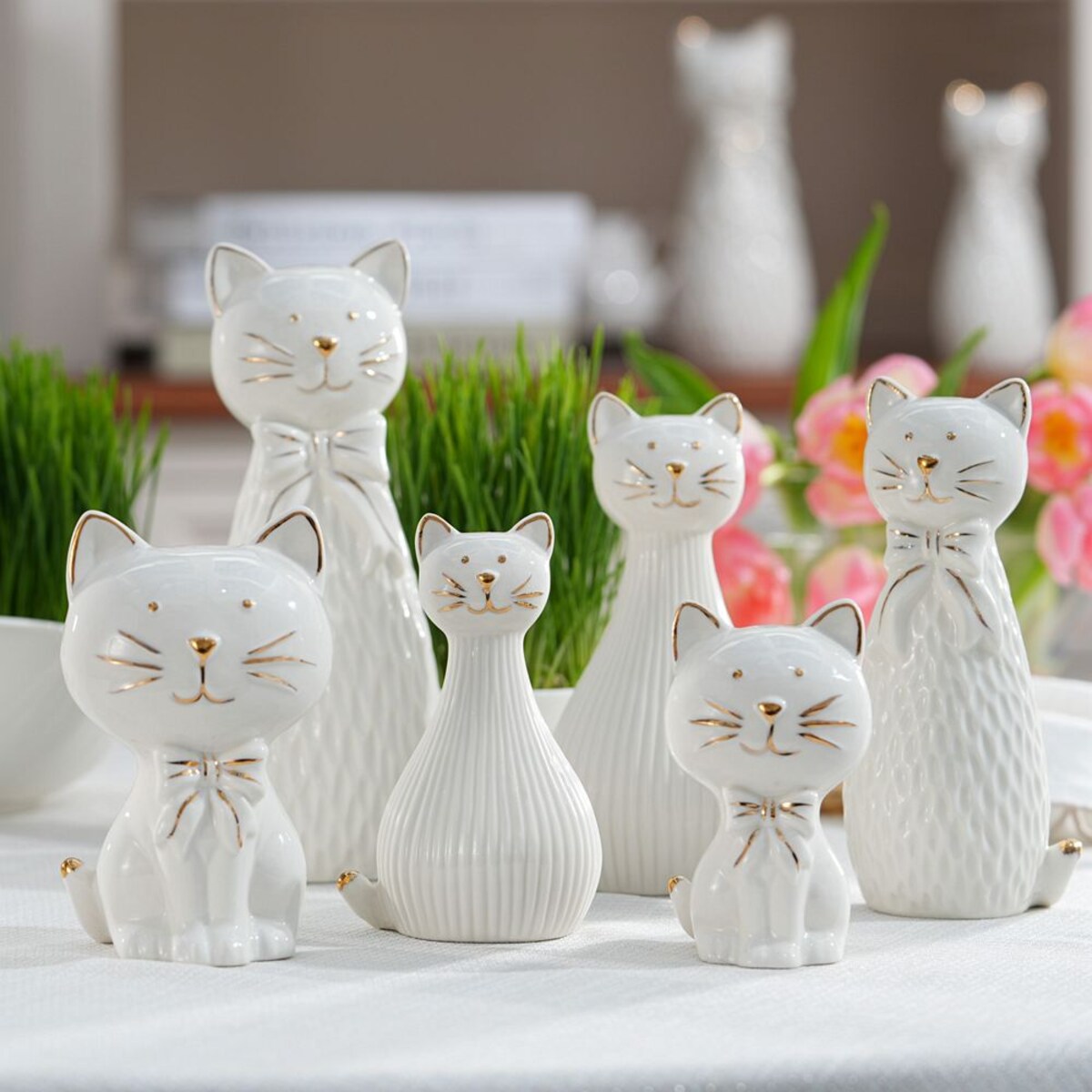 VILLA ITALIA Figurka kotka porcelanowa 11 cm KAROLINKA