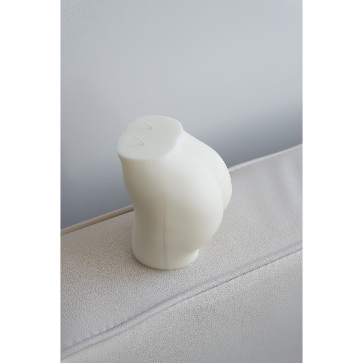 Świeca sojowa pośladki Body Part Bottom XL, 460 g, INSPIRA