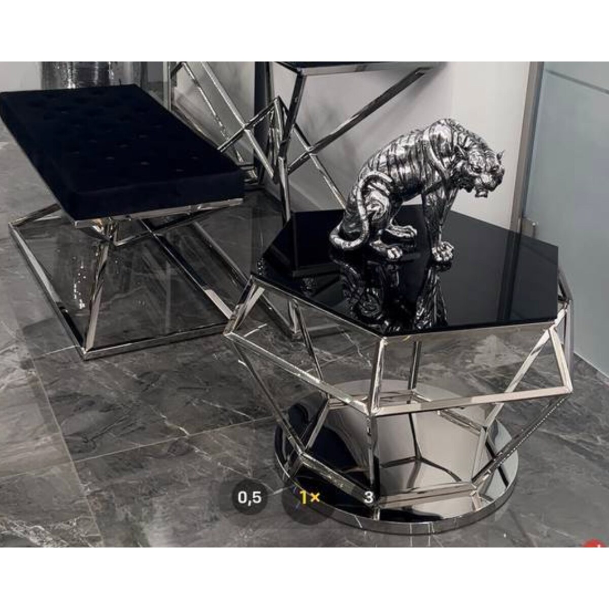 Nowoczesny srebrny stolik kawowy / ława w kształcie diamentu z szybą czarną 80x80x50