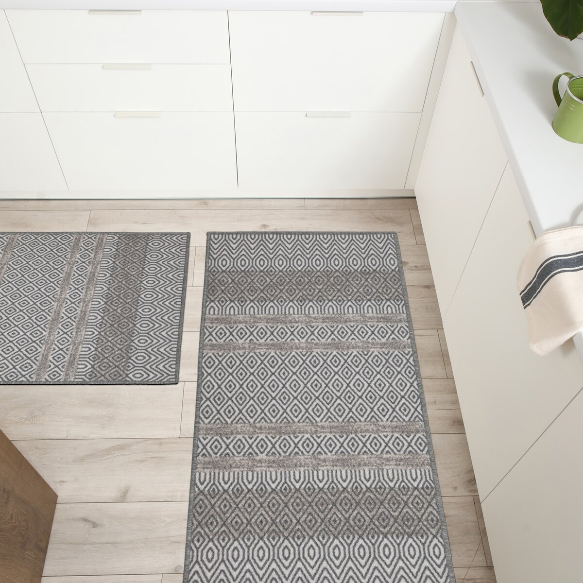 Chodnik Antypoślizgowy Vita 80x200 cm Geometryczny Szary