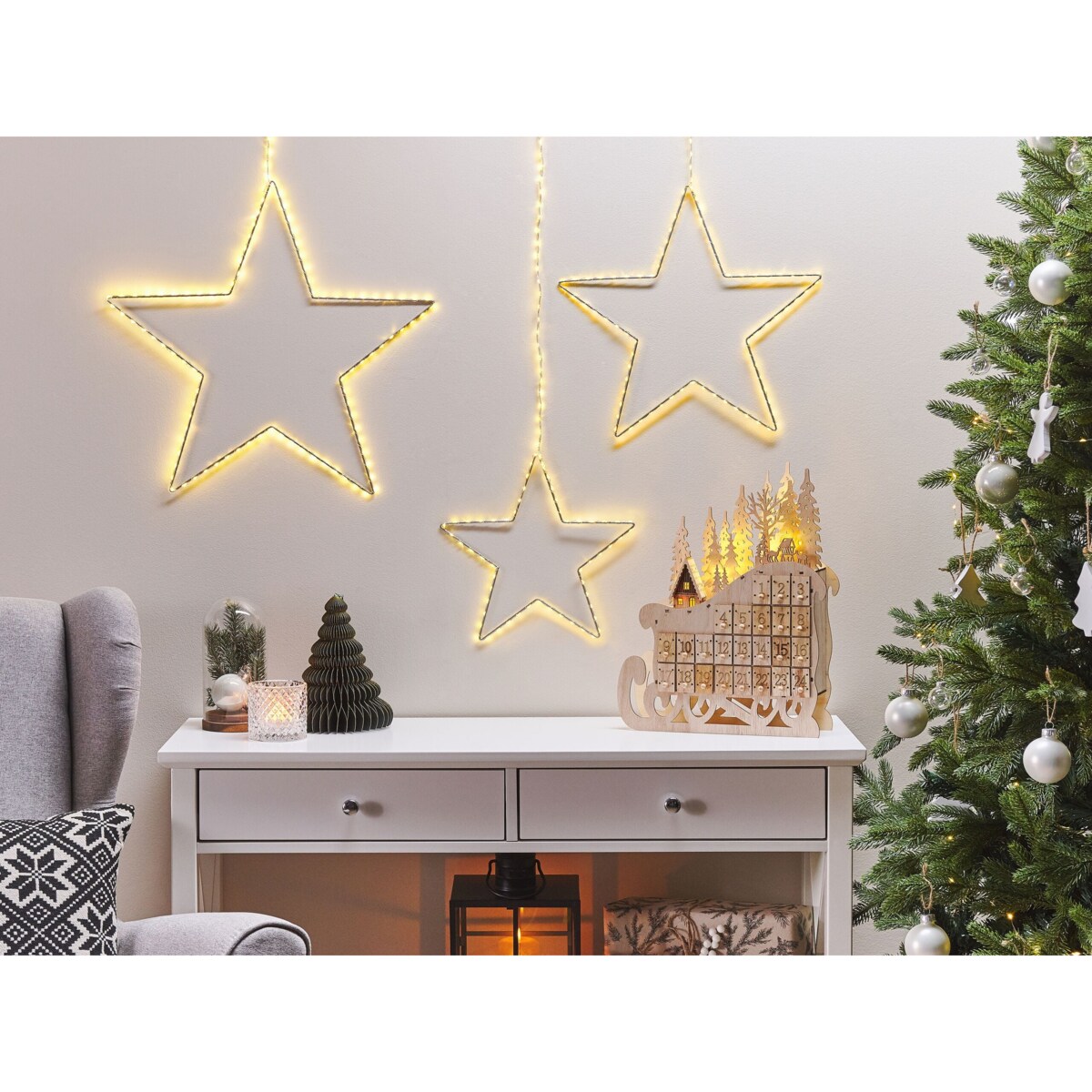 Zestaw 3 dekoracji wiszących LED KUNNARI Gwiazda 50/40/30 cm Srebrny