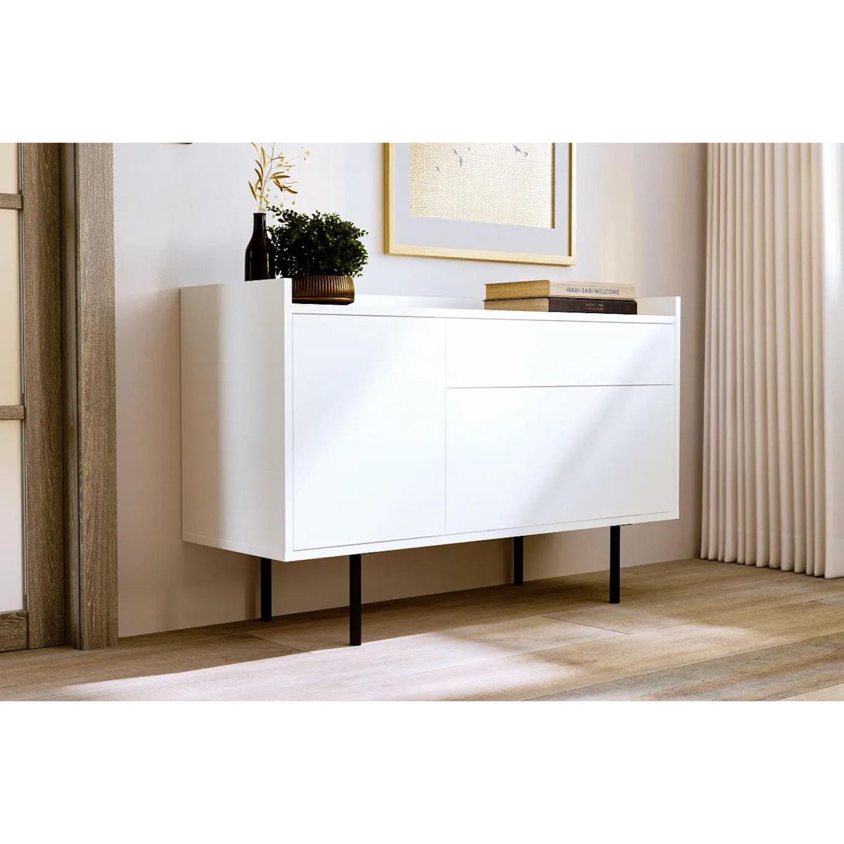 Biała komoda na metalowych nóżkach Skandica BOHEMIA