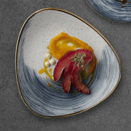 Talerz trójkątny Stonecast Accents Blueberry 229 mm