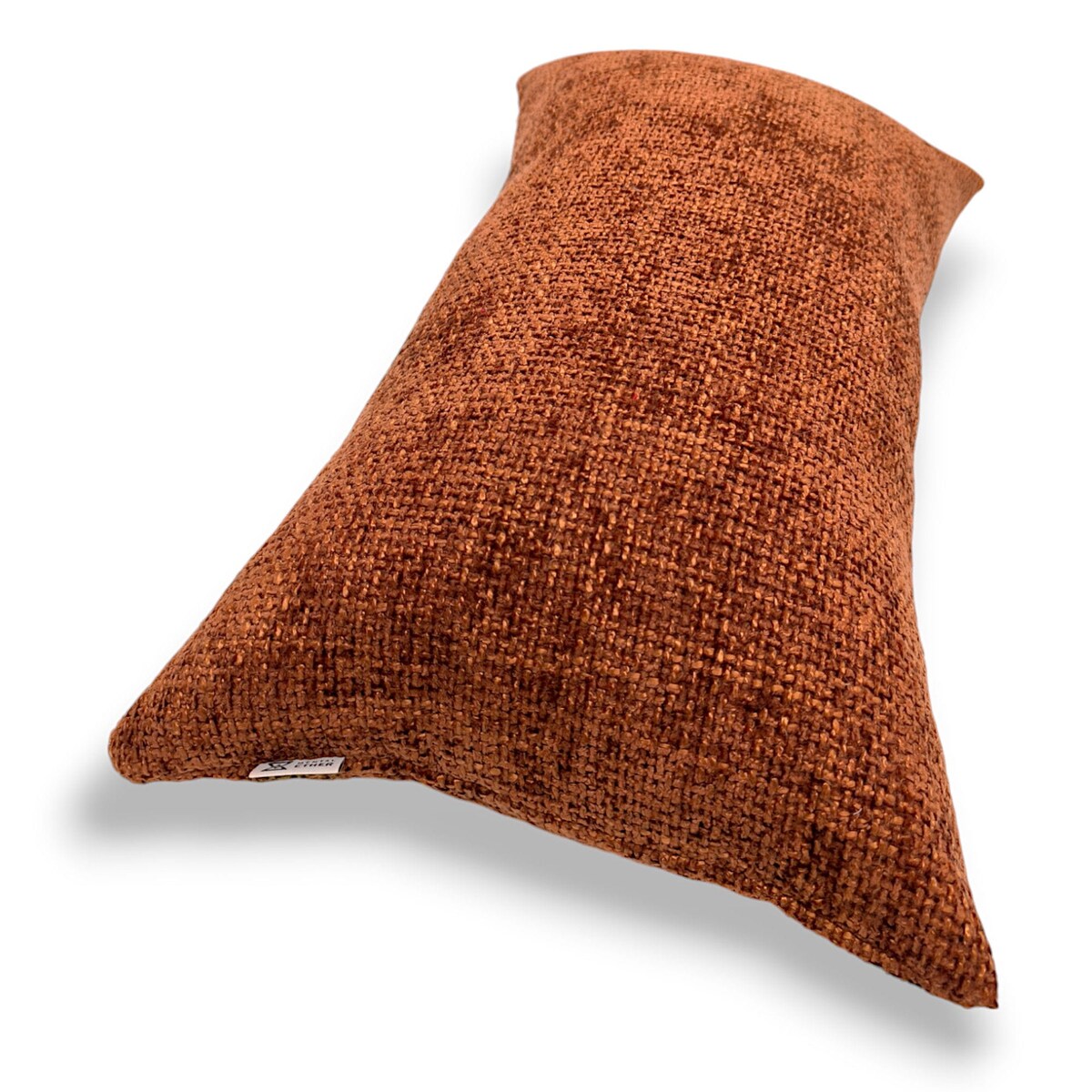 Ruda poduszka dekoracyjna z tkaniny szenilowej 55x35 Cyntia