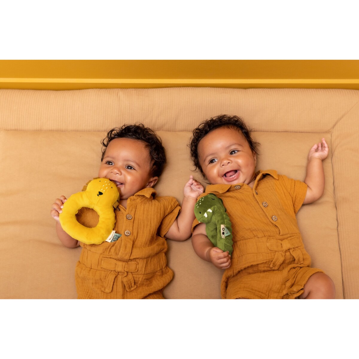 Materiałowa grzechotka - Lew Trixie Baby