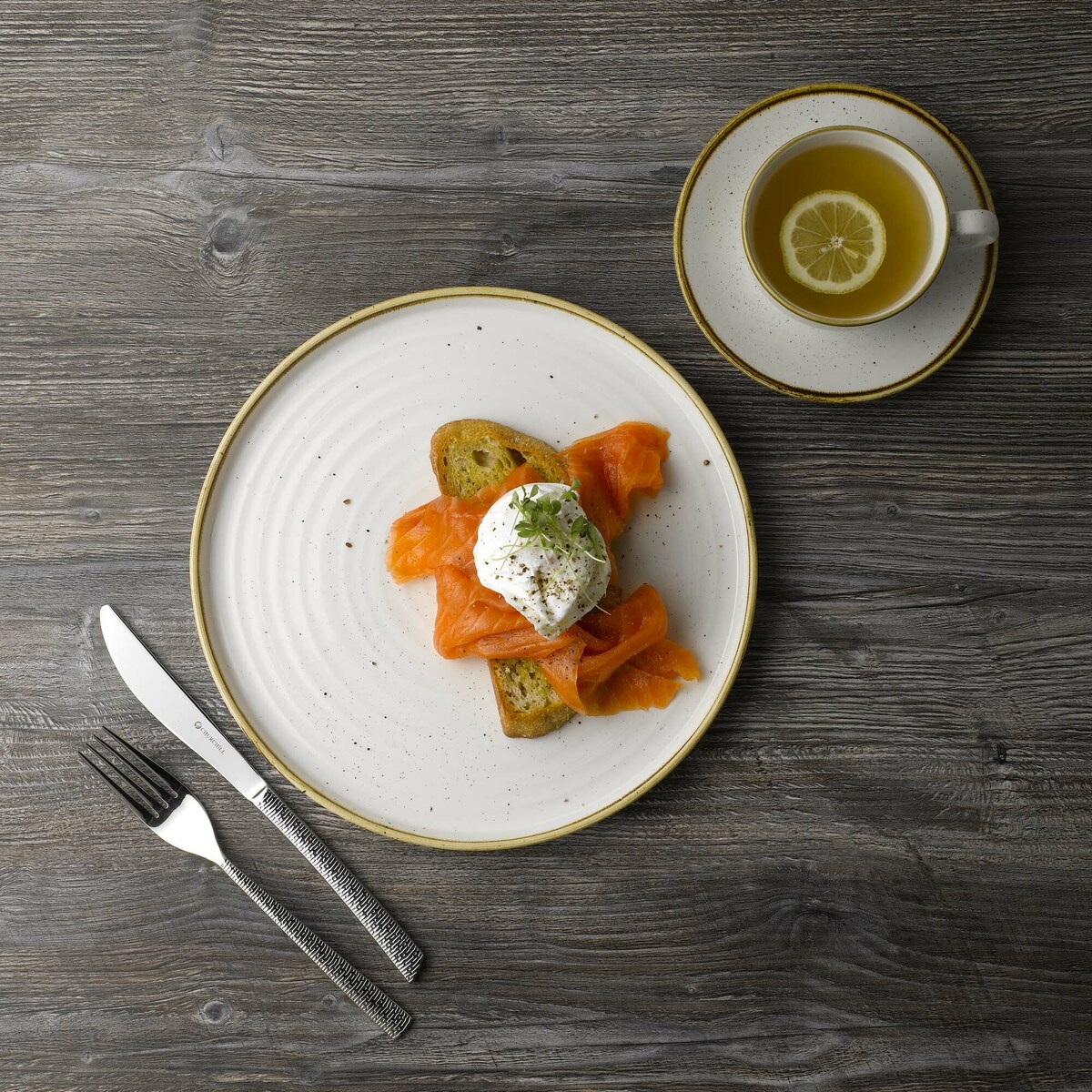 Talerz organiczny z wysokim rantem Stonecast Barley White, 200mm